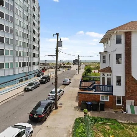 Renovated Beach Block 7Br North Beach Atlantic City - Steps To Beach & Casino